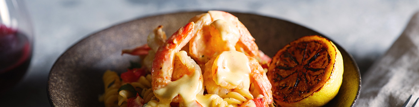 Creamy garlic prawns’ with fusilli served in a bowl